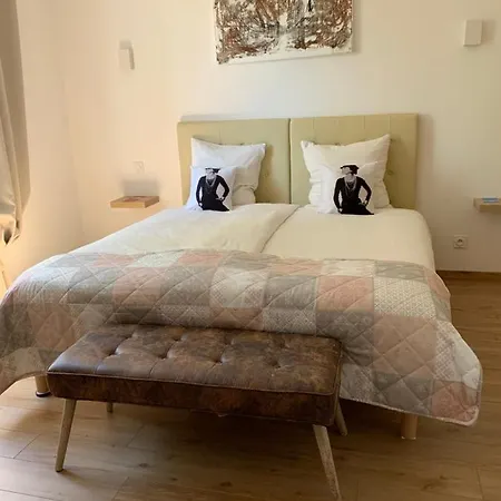 Manoir De La Gravette, Maison&table D'hôtes 4*