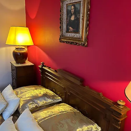 Manoir De La Gravette * Montauban