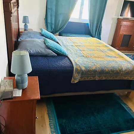 Guest house Manoir De La Gravette, Maison & Table D'hotes *
