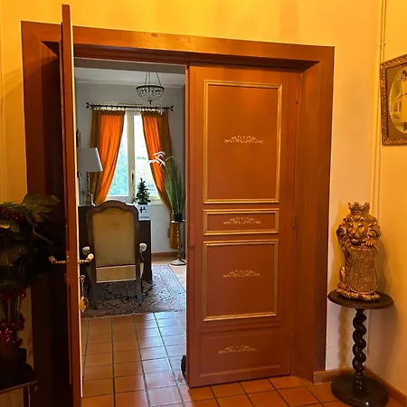 Manoir De La Gravette, Maison & Table D'hotes Guest house Montauban