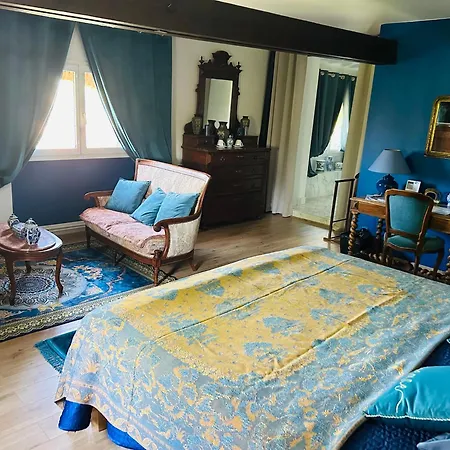 Manoir De La Gravette * Montauban