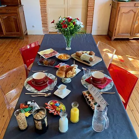 Manoir De La Gravette, Maison & Table D'hotes Guest house Montauban